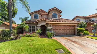 Maximizing the Impact of Exterior Shots in Real Estate Listings