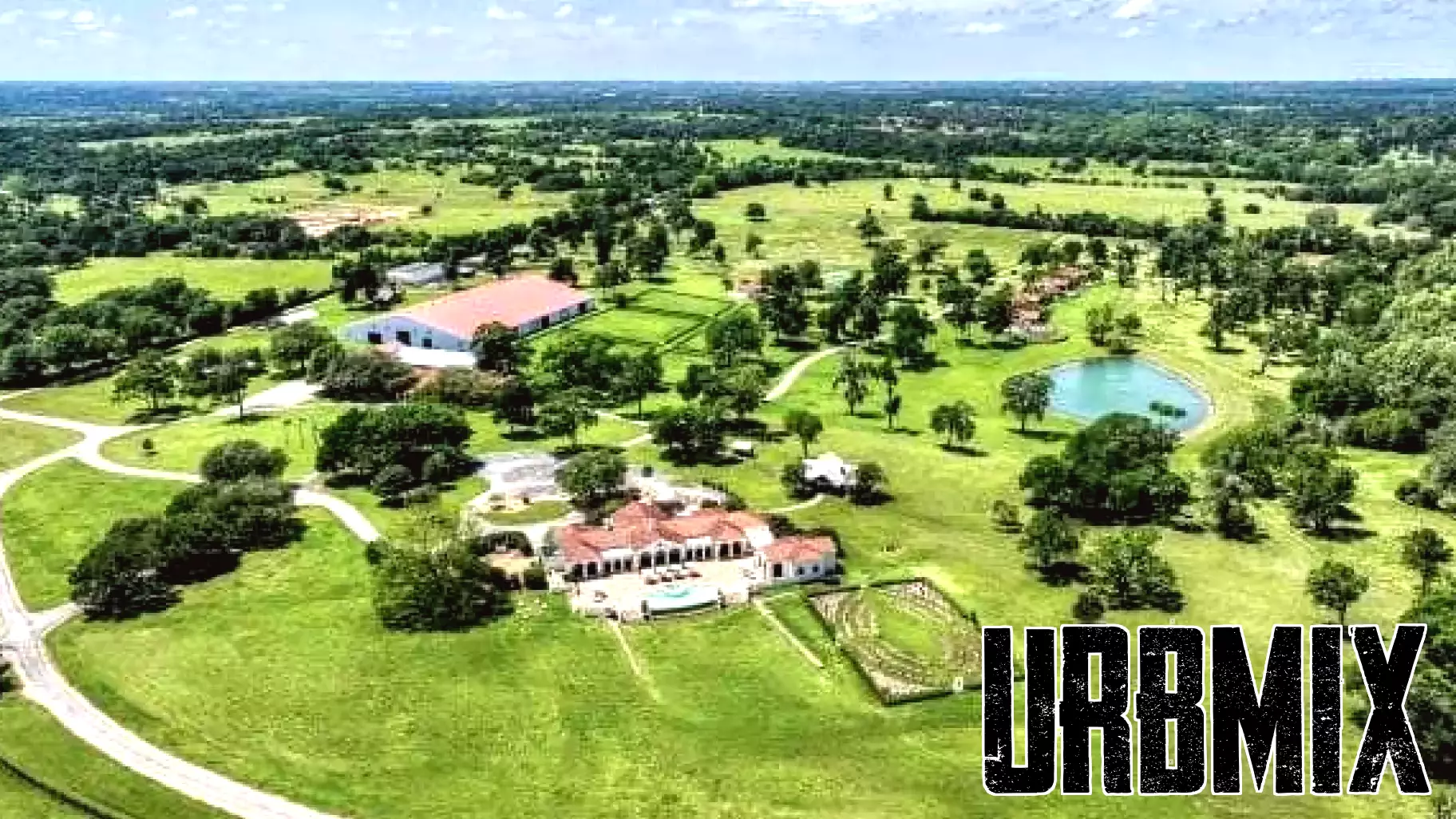 Houston's Real Estate Buzz: Drake's Recent Purchase Steals the Spotlight