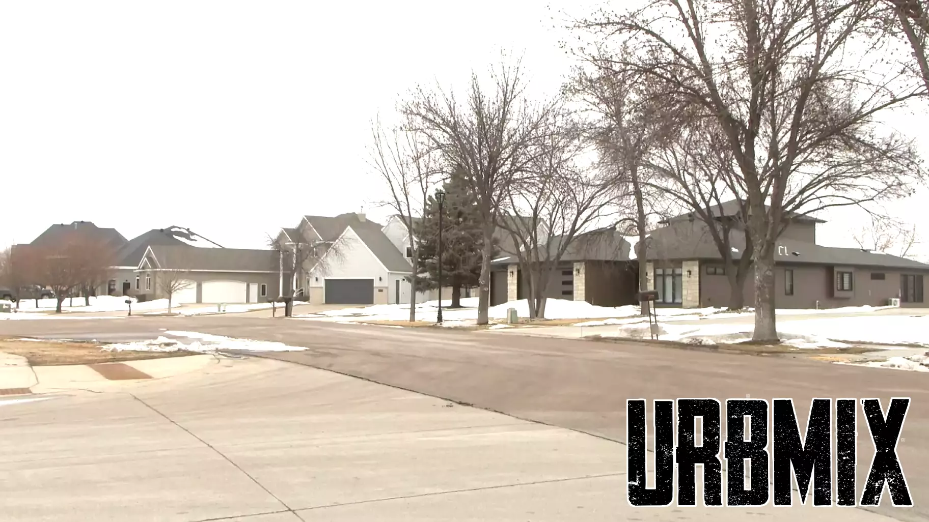 Mortgage Rates Dip Below Key Threshold, Sparking Buyer Interest