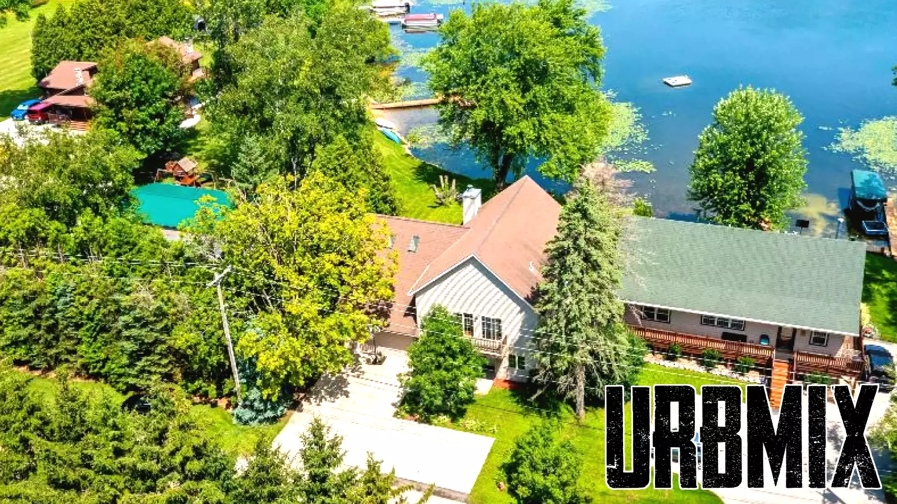 Stunning 4-Bedroom Home Available at Wallace Lake