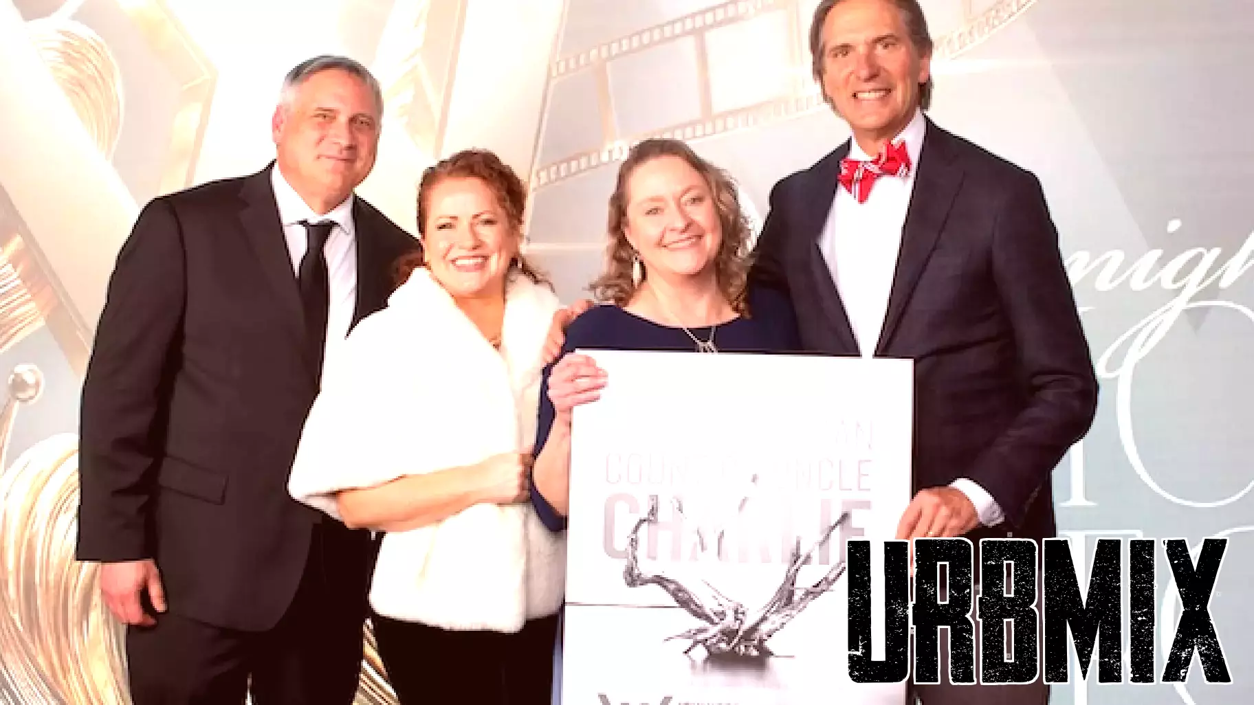 Wallace Real Estate honors Jennifer Humphrey-Poveda with the Charles A. Wallace Award