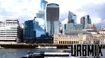 Retail investors turn away from commercial property holdings